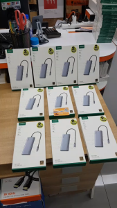 UGREEN New USB-C 8in1 Multifunctional Adapter 4K60hZ Hdmi x2 DPx1 USB-A3.2x2 USB-C3.2x2 10Gbps PD100W  รุ่น CM639 35625