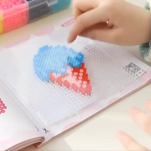 【MY STOCK】9000 Pcs  Arts And Crafts Fuse Beads Kit For Kids With Instruction 5mm Pixel Art Melty Plastic Beads Set For School Teens Kids