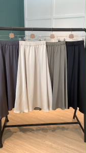 R5444 Gretha Silky Flare Maxi Skirt