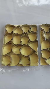CETAKAN KUE KERING ISI 12 PCS DAN 16 PCS COKIES CUTTER BISCUITS PELENGKAP CETAKAN KUE KERINGAN