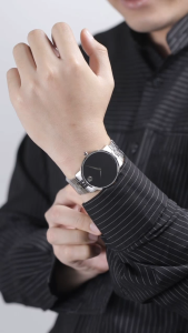 Đồng Hồ Thời Trang Nam Movado Máy Pin Museum Classic 0607199 40mm