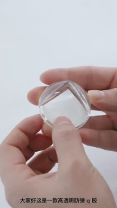 Set 4 Bịt Góc Bàn Silicon Nhỏ Gọn Bọc Cạnh Bàn Silicon Tiện Dụng Trong Gia Đình Bảo Vệ An Toàn Cho Bé. KEON 501