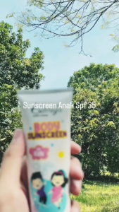 Batrisyia Body Sunscreen Kids SPF 50 - Sunblock Anak Aman BPOM / Tabir Surya Khusus Kulit Anak Original