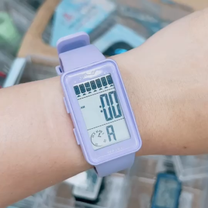 นาฬิกาข้อมือดิจิทัลอิเล็กทรอนิกส์  ทรงวงรี เรืองแสง กันน้ํา ให้เป็นของขวัญได้ สําหรับผู้ชาย และผู้หญิง