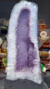 tall amethyst nice crystal geode 100%mother natural 五行“火木”🔥🪵 超值💯天然紫晶洞 54cm高体型 晶体光泽紫度亮 薄皮玛瑙边 带有些许黄娇花   (如定制实木底座另加RM60)👈🏻optional  高(Height): 54cm  宽(Width): 25x17cm   洞深(Hole): 5.5cm   重(Weight): 25kg  邮寄包打木架不加价✅ #双喜最低价 #绝对天然水晶💯 #贵人财运🆙 #风水五行 #金木水火土
