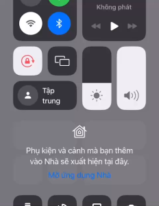 Bút bay màu trắng - bút ủi bay con gấu thay cho phấn bay
