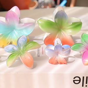 IVY Small Egg Flower Hair Claw Clip Contrast Color Flower Hair Clip Summer Fresh Shark Clip