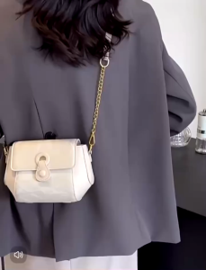 (COD) Tas Selempang Wanita Import Cantik Dan Best Seller GTH0078