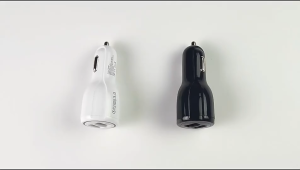 Pengisi Daya Dual USB Port 3.1A QC3.0: Charger Cepat & Ergonomis