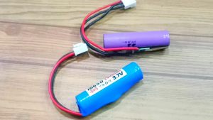 Baterai UNIVERSAL / Baterai EDC / Elektronik Lainnya1X 18650 3000mAh 37V BMS 1S 3A SOKET MOLEX VH 3 PIN