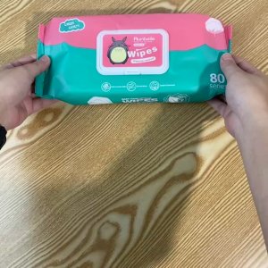 ทิชชู่ ทิชชู่เปียกคละลายน่ารัก ไม่มีแอลกอฮอล์ ไม่แสบผิว สัมผัสนุ่ม ใช้ได้ทั้งเด็กและผู้ใหญ่ (1 ห่อ) สินค้าพร้อมส่ง!!!