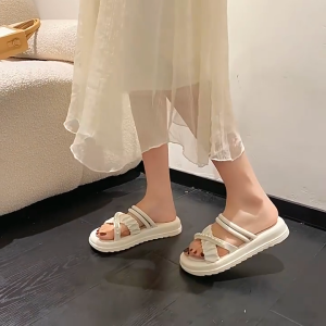 Ready Stock Woman Sandals Lady Slipper Selipar Perempuan Flats Flip Flops 女拖鞋凉鞋