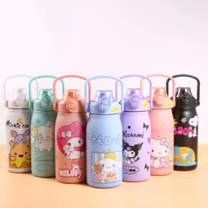 (ELLA SHOP) 1200ml Tumbler kuromi Cinnamoroll Kitty melody Pooh Large Capacity Portable Insulating Pot Instagram High Appearance Outdoor sports