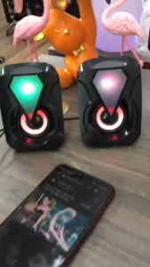 Loa máy tính vi tính mini laptop có dây để bàn cao cấp siêu bass cao cấp Led 7 màu-dc4887