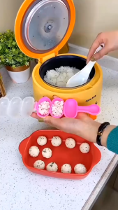 Cetakan Nasi Bento Bola Bulat / Rice Ball Shaker / Bento Rice Ball Mold / Alat Cetak Nasi Bento