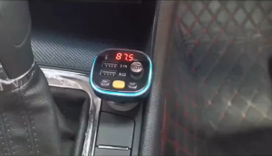 บลูทูธในรถยนต์+ ที่ชาร์จไฟมือถือ รับสัญญาณบลูทูธ Car Kit MP3 Player FM Transmitter Modulator