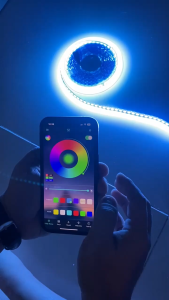 LED STRIP RGB + CONTROLLER MENGGUNAKAN APLIKASI BISA DIPOTONG !! KUALITAS TERTINGGI !!