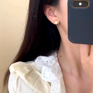 3 Set Anting Gold Elegan Anti Karat Titanium Anting Wanita Style Korea