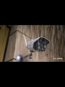 OUTDOOR CAMERA WIFI IP กล้องวงจรปิดไร้สาย ภายนอก 3ล้านพิกเซล V380 มี IR Cut ทำให้บันทึกภาพได้คมชัดยิ่งขึ้น(แถมขาตั้งกับหัวปลั๊กชาร์จให)