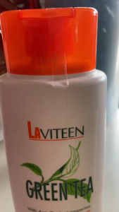 LAVITEEN แชมพูอาบน้ำจากสารสกัดชาเขียว สำหรับผิวแห้ง และผิวธรรมดา(ของแท้ จากศูนย์)