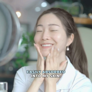 Moisture Boost Gel-Cream - Locks Moisture Soothes Calms Lightens Skin Tone