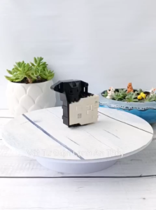 Công tắc khóa cửa máy giặt LG gù đời máy 1408S / 1409S