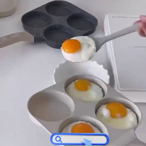 Teflon Wajan Anti Lengket Untuk Membuat Telur Omelet Nonstick Frying tidak mudah lengket Cetakan Telur Omelet Egg Pancake Ring bulat Wajan Anti Lengket Cetakan Panci Pangsit Telur Burger Telur Rebus Mini Rumah Tangga Empat Lubang Artefak Telur Goreng