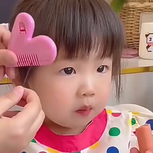 Lược Cắt Tóc Mái Mini Cho Trẻ EmĐẹp và an toàn-NIEVE