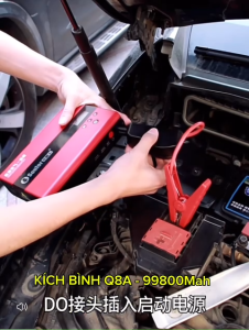 (Q8A-99800Mah) Kích bình ắc quy kích đề nổ động cơ máy xăng và dầu diazen 12V Hàng chính hãng soulor Bảo hành 12 tháng