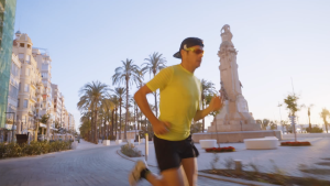 COMPRESSPORT เสื้อวิ่งผู้ชาย แขนสั้น PERFORMANCE SS TSHIRT - Adjusted Fit แห้งไว ผ้าเบา 66g สีใหม่