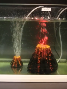 🐠🦐【READY-STOCK】Volcano Aquarium Decoration Resin Crafts Mountain Aquarium Decoration Fish Tank Landscape Rockery 鱼缸装饰造景火山 养鱼装饰品 鱼缸假山