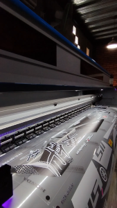 STRIPING TRANSPARAN BEAT NEW ESP TAHUN 2020 2021 2022 2023 MOTIF HOTWHEELS RAINBOW SUDAH DICUTTING - BN-UV - GSI