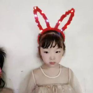 ที่คาดผมไฟ LED หูกระต่าย ไฟปรับได้หลายชนิด ที่คาดผมหลกสี สีฟ้า ที่คาดผม สีชมพูเข้ม ที่คาดผม สีชมพูอ่อน ที่คาดผม สีขาว ที่คาดผม ไฟกระพริบ ไฟนิ่ง