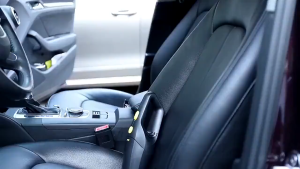 High Power Car Vacuum Cleaner Handheld Car and Household Duo Vacuum Rechargeable Mini Wet&Dry Vacuum