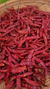 พริกแห้งเผ็ดมาก พริกจินดาอินเดีย คัดสวย เด็ดก้าน 200 กรัม(แห้ง200)