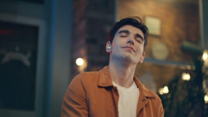 HONOR Earbuds X5 / X5 LITE Lightweight and Snug Fit Dual-Device Connection Noise reduction for clear call 13.4mm