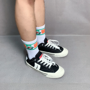 Dorks Metro Low Black - Sepatu Sneakers Casual Pria Wanita Sepatu Sekolah Dorks