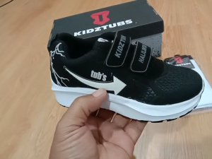 Sepatu Sekolah Anak Laki Laki Perempuan Sepatu Warna Hitam Murah Tali Perekat Rekat Kecil Tanggung Umur 6-10 Tahun PAUD TK SD SMP SMA Kelas 1 2 3 4 5 6 7 8 9 0-KIDZTUBS2040012124