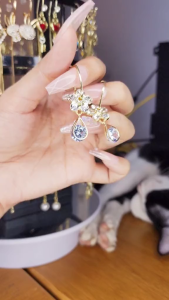 Bông tai giọt nước đá dã ngoại thu đông - bong tay nữ đẹp bông tai bông tai đẹp bong tai nữ kiểu bong tai nữ bông tai vàng dài nữ SP527 phụ kiện bông tai nữ  BSTKL - [NaLa Shop]