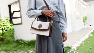 az6309 Tas premium lk tas gsi selempang fashion wanita Free tag label dust bag & certificate