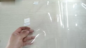 Tấm nhựa PVC trong suốt - dẻo dai chống thấm nước (dày 0.3mm) tiêu chuẩn chất lượng