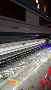 STRIPING STICKER GENIO LIS API BAHAN BENING TRANSFARAN - RON Design