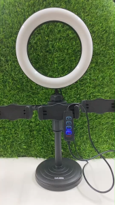 ชุดไฟไลฟ์สดKAKUSIGA ความสว่าง10ระดับ รุ่น KSC-1514 ที่จับมือถือ3อัน ใช้งานพร้อมกันได้ ดีไซน์สวย