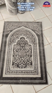Sajadah Imam 80cm x 120cm Tebal 12mm Motif Embos 3D Timbul Sanabel Padat Halus Lembut dan Elegan
