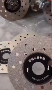 Lưỡi Cắt Gạch Đá Hoa Phủ Hạt Kim Cương 100x20x1mm Phù Hợp Các Loại Máy Mài Góc Nhiều Lỗ Nhỏ Giảm Nhiệt Cắt Mịn