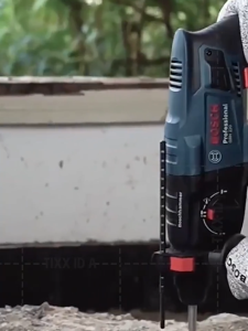 REAIM Hammer Drill 3 Mode With Handle 1250W SDS 26mm Chisel Concrete Penebuk Dinding Konkrit