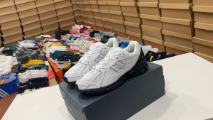 รุ่นN-B 1906R รองเท้าวิ่ง เข้าเพิ่มแล้ว มี 3 สี Sz.37-45 Eu มีกล่องครบแถมที่ดันทรง ใส่วิ่ง สบายสุดๆ มีเก็บปลายทาง 32A015