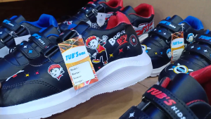 Sepatu Sekolah Anak Laki Laki Perempuan Cewek Cowok Warna Hitam Murah Tali Perekat Rekat Velcro Kecil Tanggung Umur Usia PAUD TK SD SMP SMA Kelas 1 2 3 4 5 6 7 8 9 0 Tahun-TUBSCLOTHING1229211748