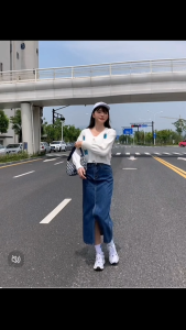 Dark blue front slit denim skirt for women Korean style high waist plus size long skirt ins