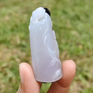 Lavender and Green Natural Type A Jadeite Jade crafted as Bamboo with lizard as a Pendant with certificate weigh 27.29 grams measurement 54 * 22.3 * 11.8 mm (pendant198)